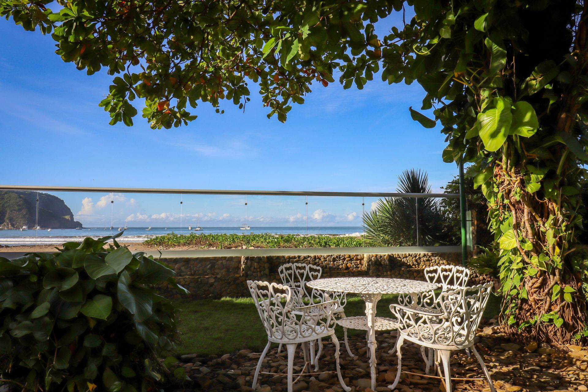 Casa marita garden bay view patio