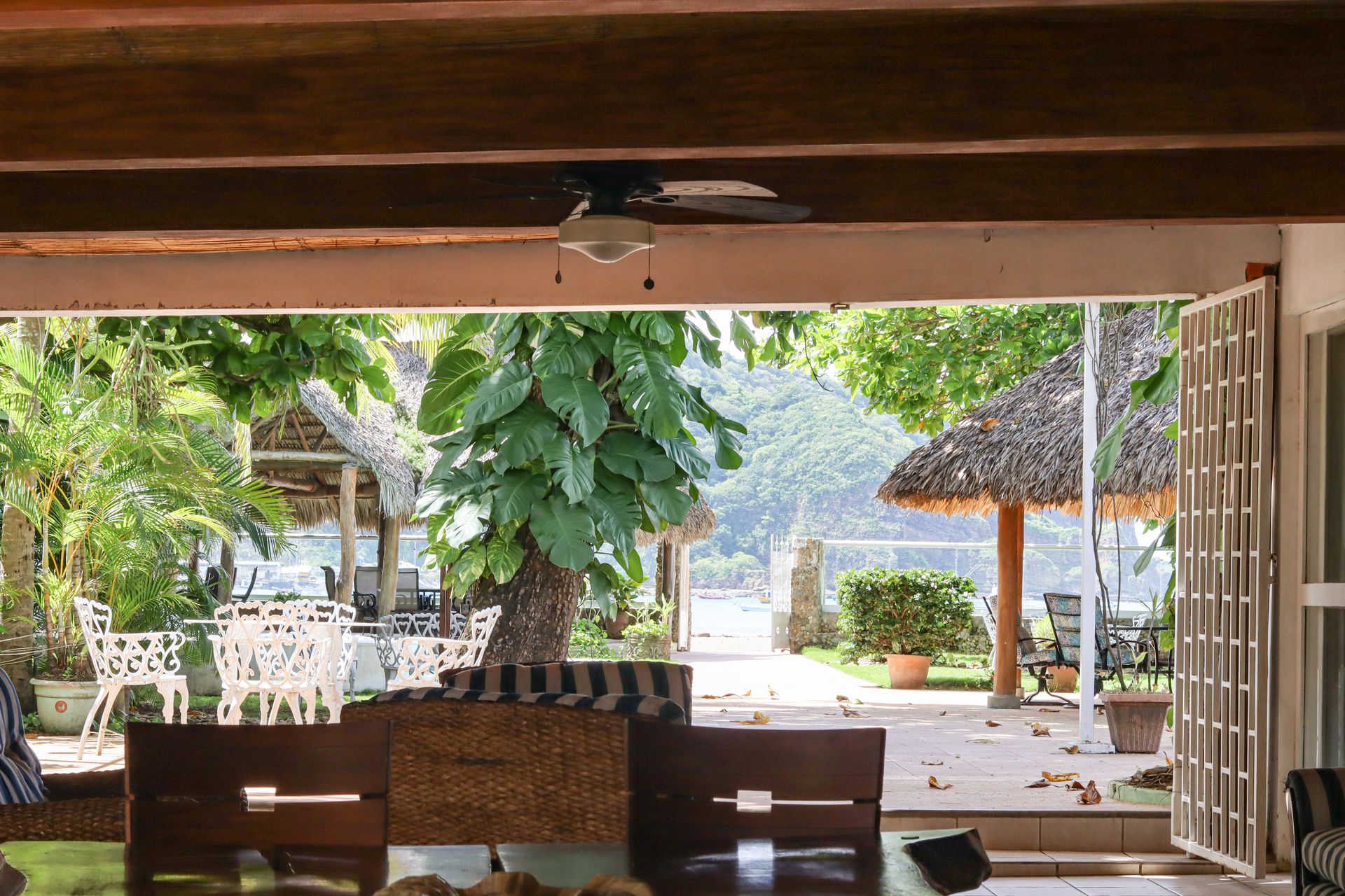 Casa marita rancho bar garden view