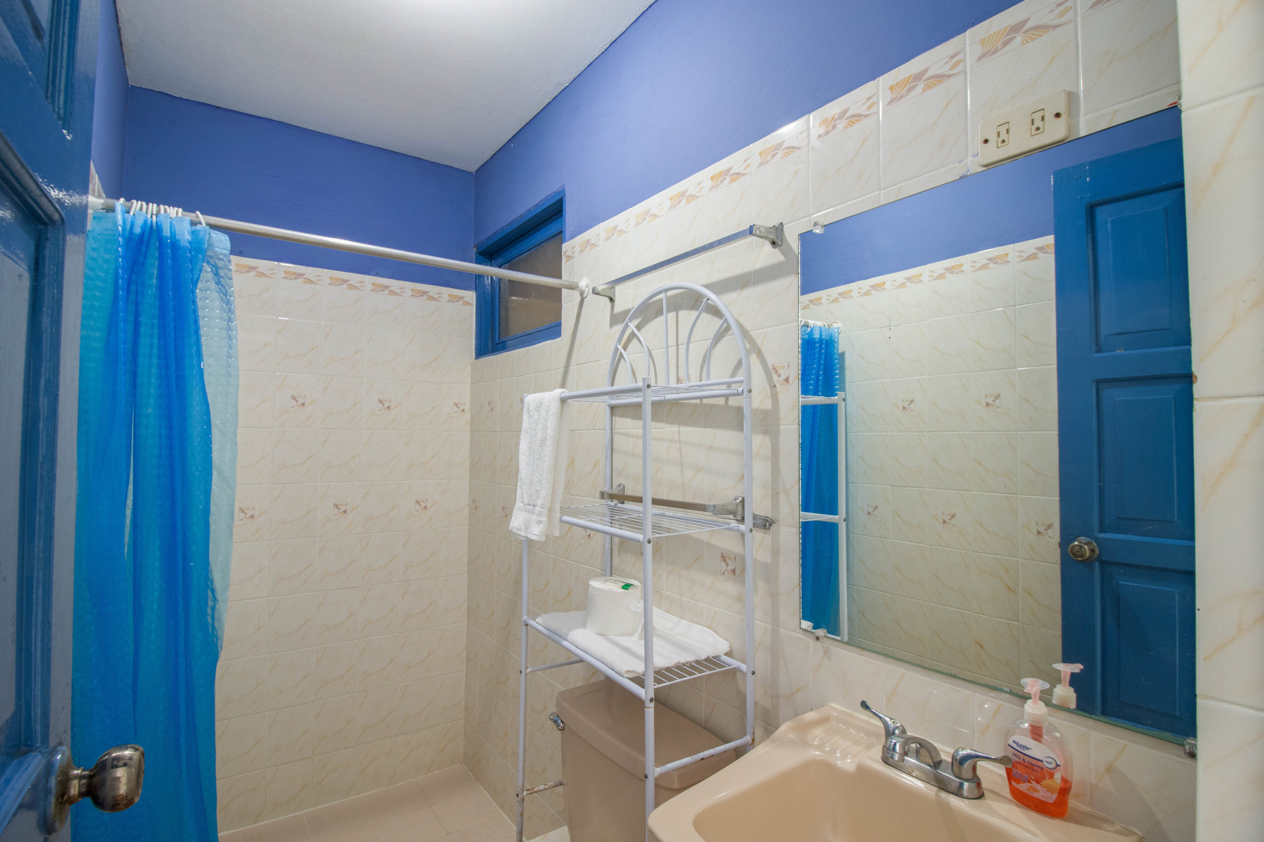 Casa veraneras san juan del sur beach house for sale ensuite bathroom